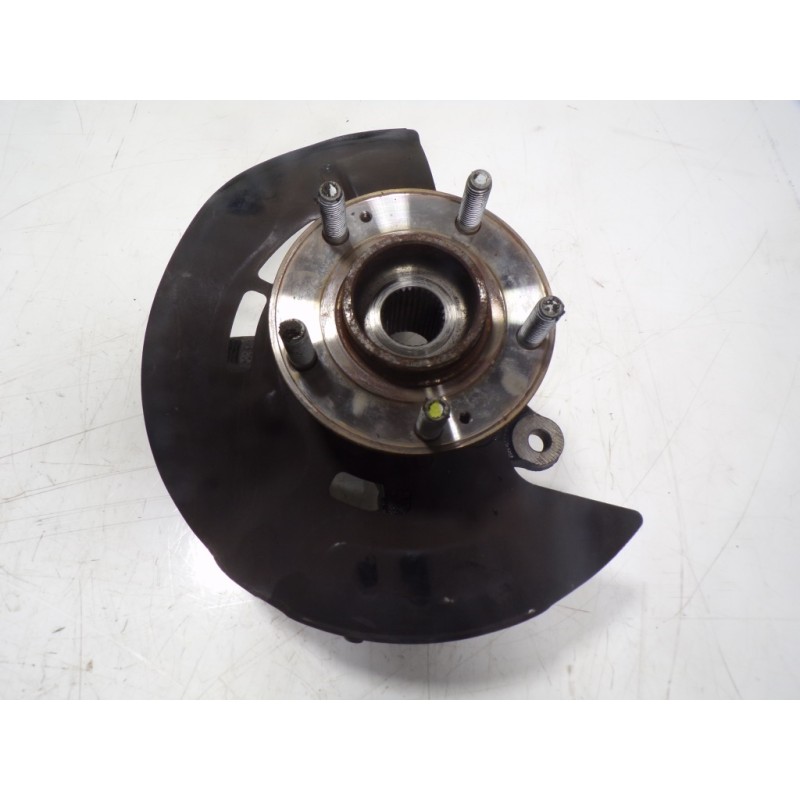 Recambio de mangueta delantera derecha para kia sportage 1.6 cat referencia OEM IAM 51716D7000  