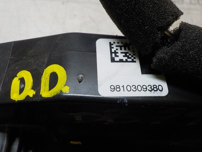 Recambio de cerradura puerta delantera derecha para peugeot 308 business line referencia OEM IAM 9810309380 9810309380 