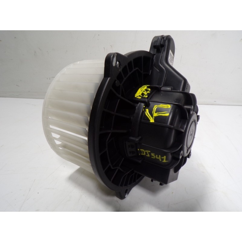 Recambio de motor calefaccion para kia sportage 1.6 cat referencia OEM IAM 97113D7000 D316NFFAA D316NFFAA