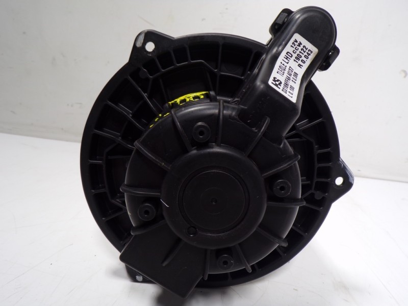 Recambio de motor calefaccion para kia sportage 1.6 cat referencia OEM IAM 97113D7000 D316NFFAA D316NFFAA