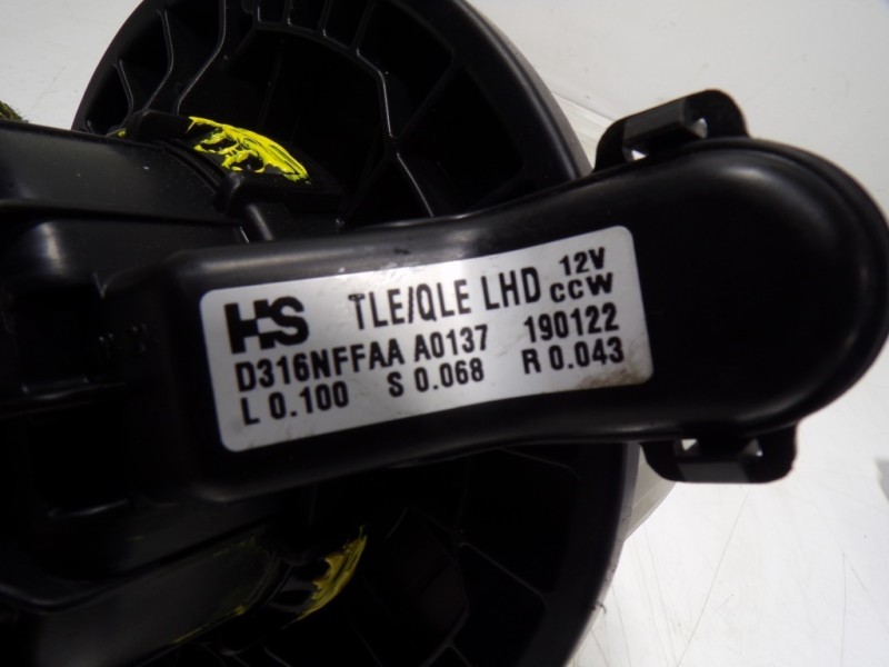 Recambio de motor calefaccion para kia sportage 1.6 cat referencia OEM IAM 97113D7000 D316NFFAA D316NFFAA