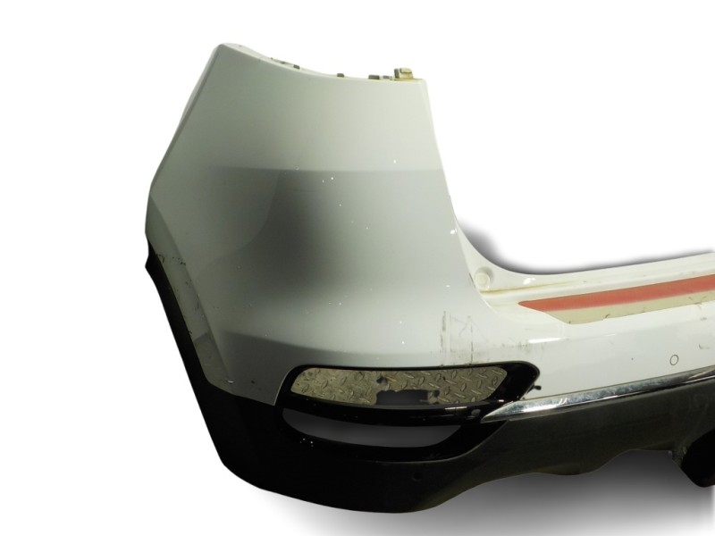 Recambio de paragolpes trasero para kia sportage 1.6 cat referencia OEM IAM 86640F1500  