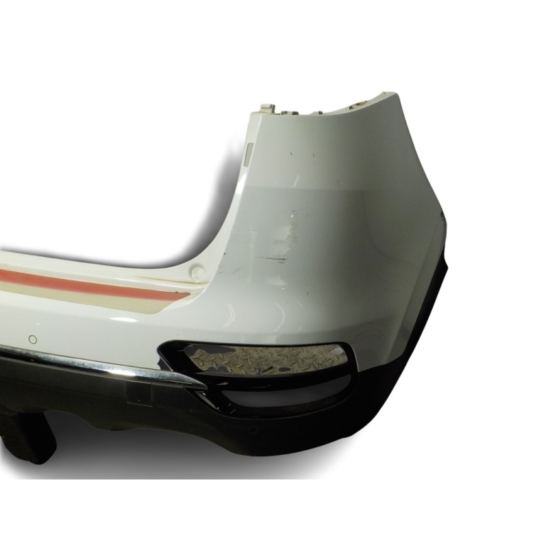 Recambio de paragolpes trasero para kia sportage 1.6 cat referencia OEM IAM 86640F1500  