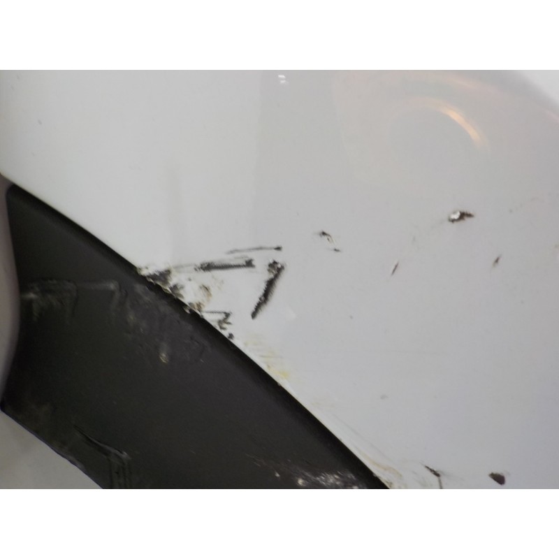 Recambio de paragolpes trasero para kia sportage 1.6 cat referencia OEM IAM 86640F1500  