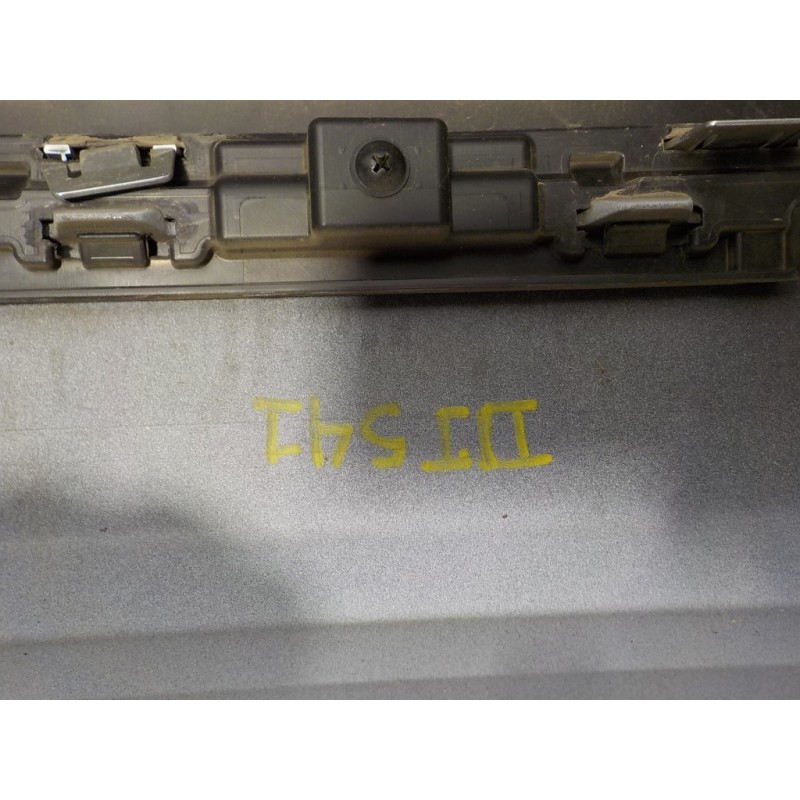 Recambio de paragolpes trasero para kia sportage 1.6 cat referencia OEM IAM 86640F1500  