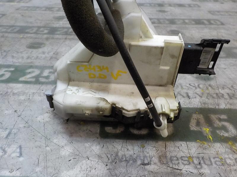 Recambio de cerradura puerta delantera derecha para peugeot 3008 1.6 hdi fap referencia OEM IAM   