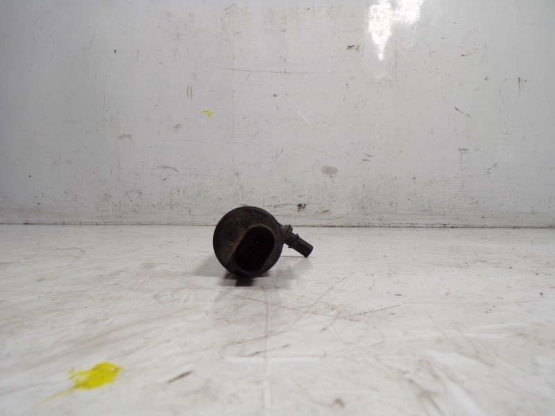 Recambio de bomba limpia para volkswagen polo (6r1) 1.6 tdi dpf referencia OEM IAM 6R0955681 6R0955681 