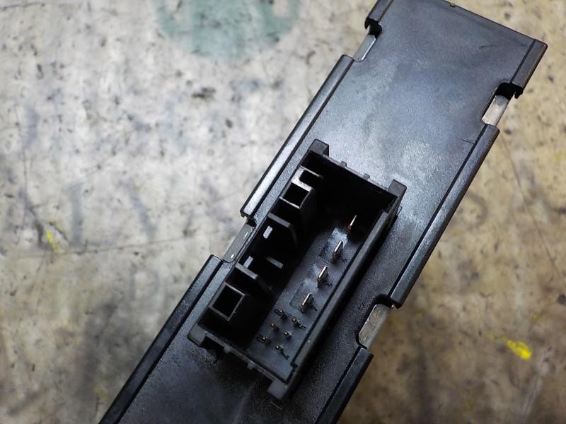 Recambio de modulo electronico para bmw serie 3 berlina (e90) 320d referencia OEM IAM 61429253208 8ES00947920 8ES00947920