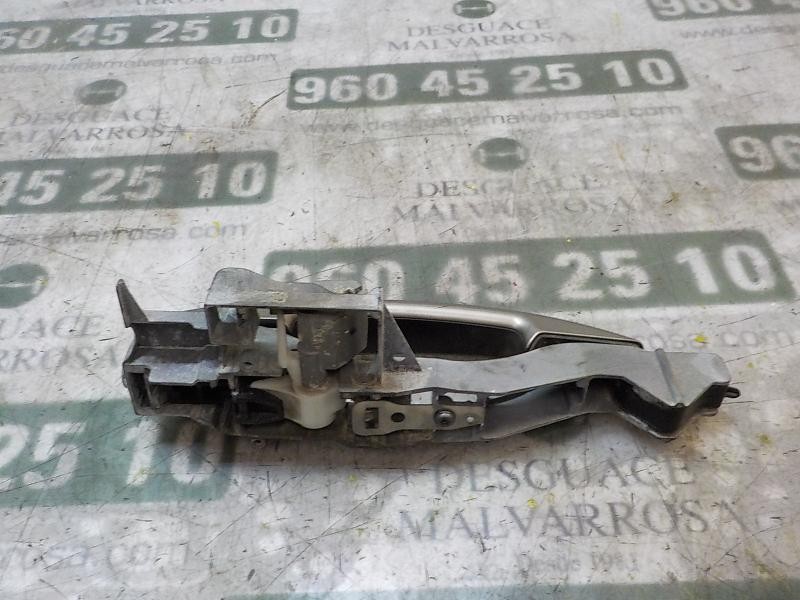 Recambio de maneta exterior trasera izquierda para peugeot 3008 1.6 hdi fap referencia OEM IAM   