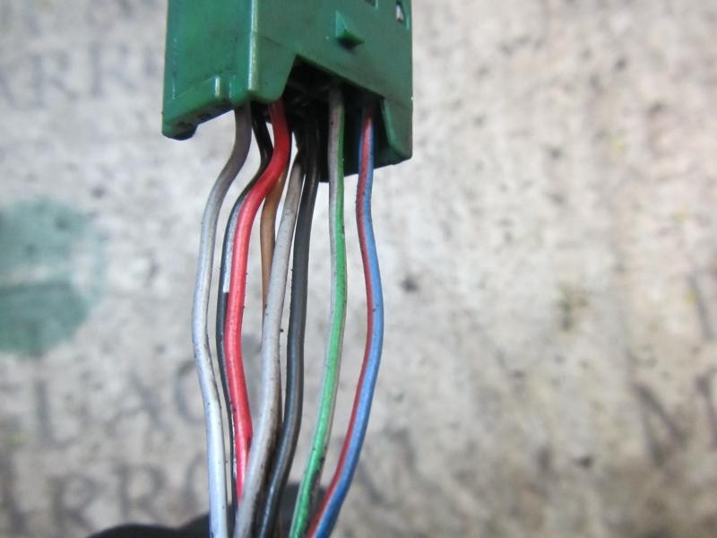 Recambio de mando elevalunas delantero derecho para opel vectra b berlina 2.0 dti referencia OEM IAM   