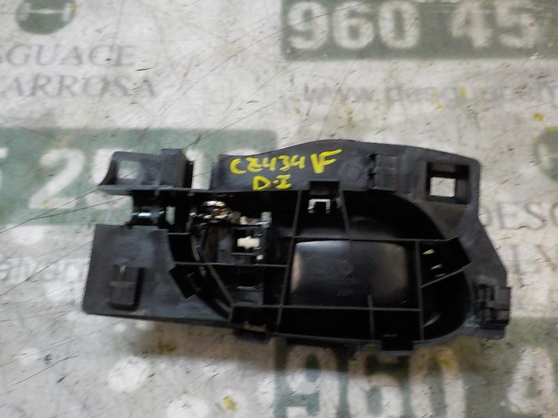 Recambio de maneta interior delantera izquierda para peugeot 3008 1.6 hdi fap referencia OEM IAM   