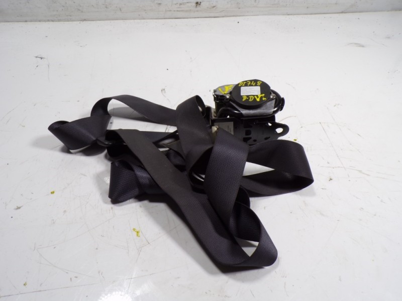 Recambio de cinturon seguridad delantero derecho para renault koleos 2.0 dci diesel fap referencia OEM IAM 86884JZ40A 86884JY11A