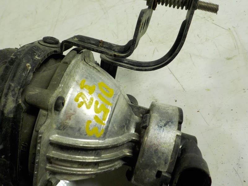 Recambio de faro antiniebla izquierdo para kia cee´d 1.4 crdi cat referencia OEM IAM 92201A2300  