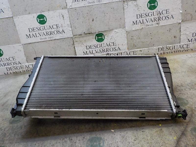Recambio de radiador agua para bmw serie 3 berlina (e90) 320d referencia OEM IAM 17117788903  
