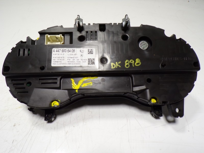 Recambio de cuadro instrumentos para mercedes-benz vito kasten 2.1 cdi cat referencia OEM IAM A4479006408 A4479006408 