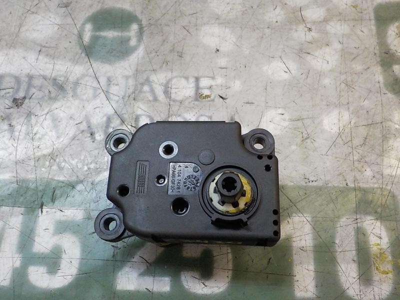 Recambio de motor apertura trampillas climatizador para peugeot 3008 1.6 hdi fap referencia OEM IAM   