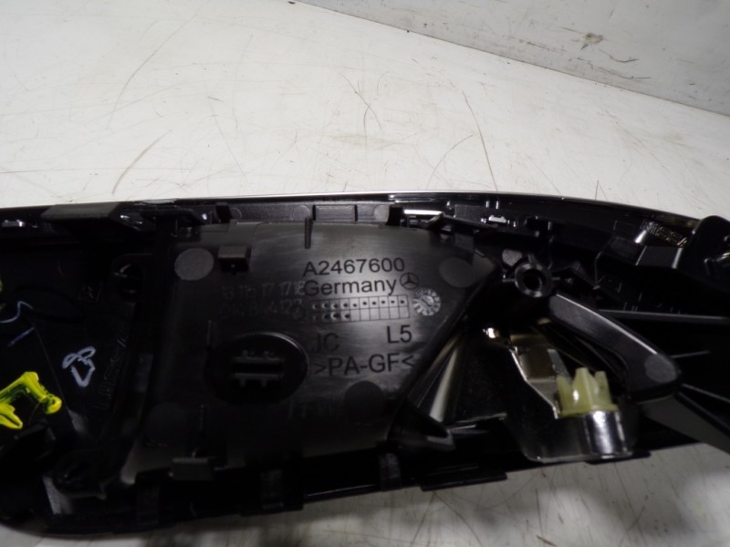 Recambio de maneta interior trasera izquierda para infiniti q30 1.6 16v cat referencia OEM IAM 806715DM0A A2467600 