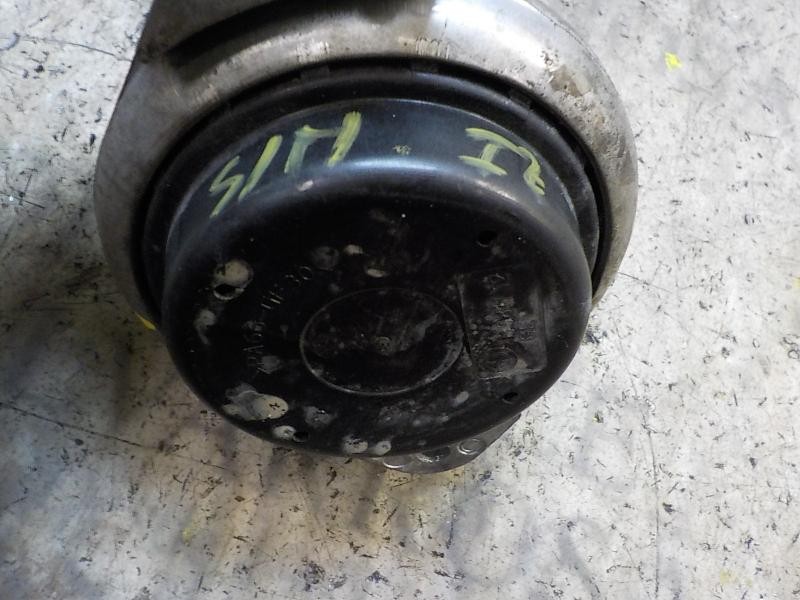 Recambio de soporte motor izquierdo para bmw serie 3 berlina (e90) 320d referencia OEM IAM 22116768799  