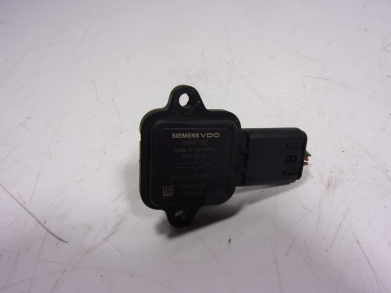 Recambio de caudalimetro para bmw serie 5 berlina (e60) 3.0 24v cat referencia OEM IAM 13627520519 752051903 