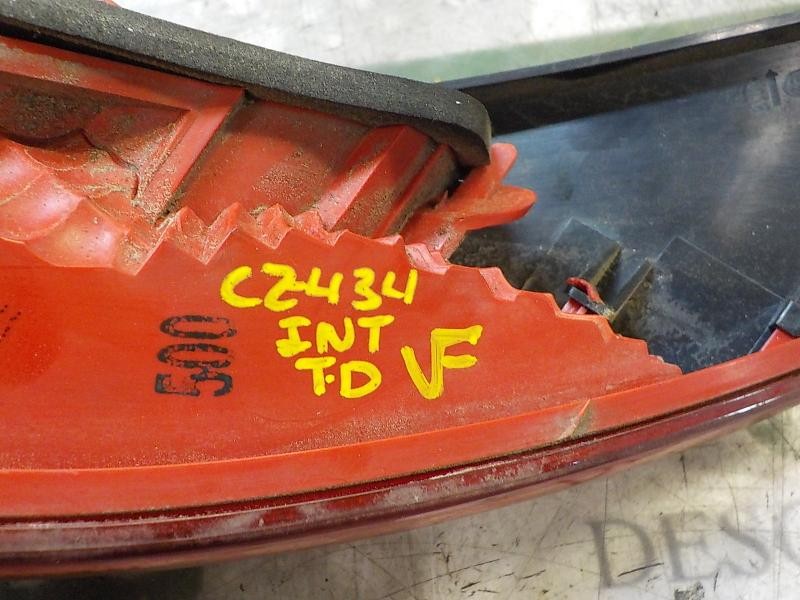 Recambio de piloto trasero derecho interior para peugeot 3008 1.6 hdi fap referencia OEM IAM   