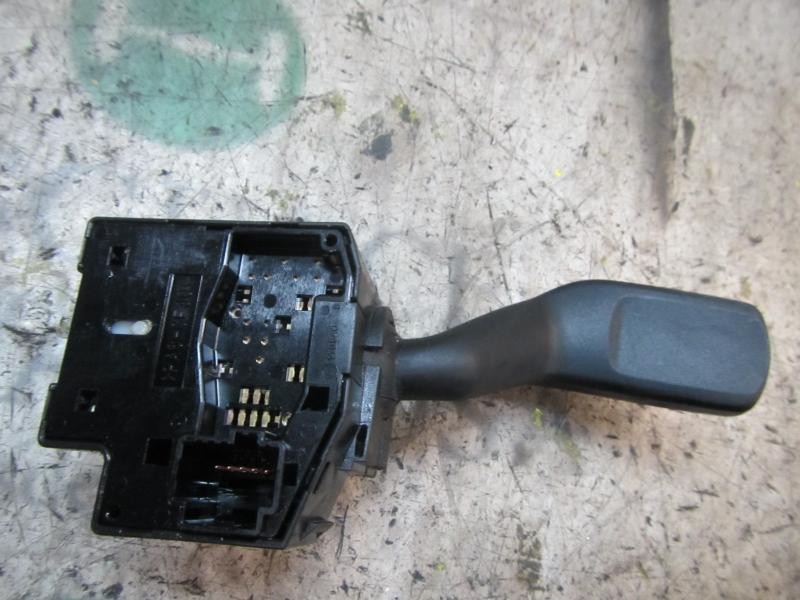 Recambio de mando intermitentes para ford transit caja cerrada ´06 2.3 16v cat referencia OEM IAM   