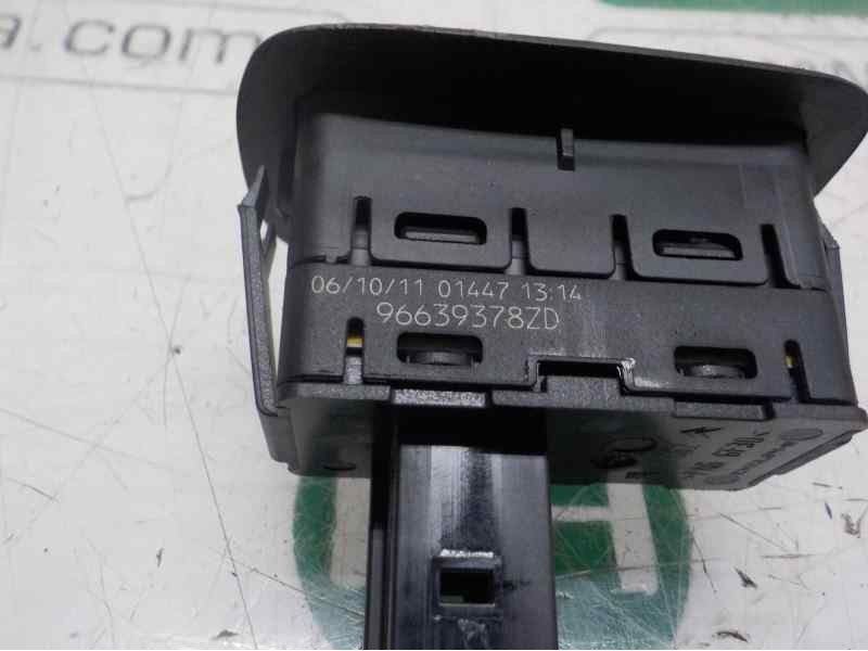 Recambio de mando elevalunas trasero derecho para citroën c4 grand picasso millenium referencia OEM IAM 6554YJ 9639378ZD 