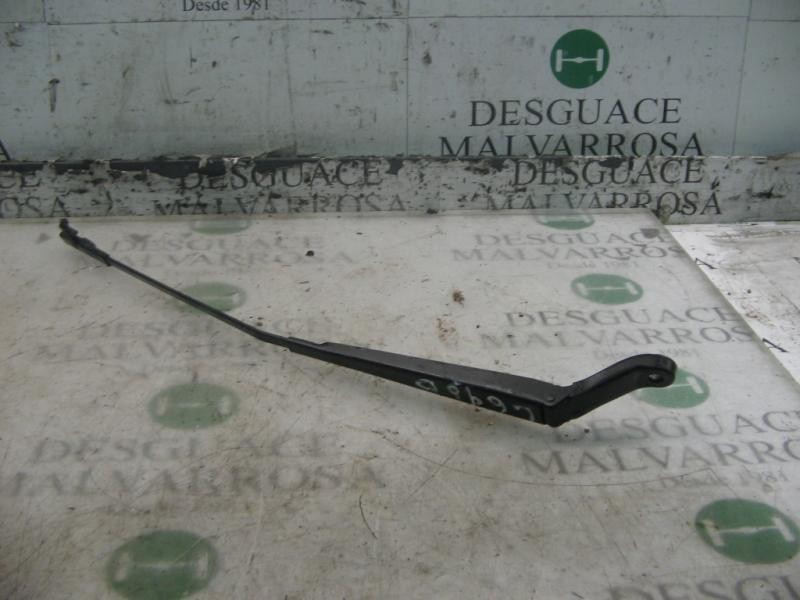 Recambio de brazo limpia delantero derecho para peugeot 407 st confort referencia OEM IAM   