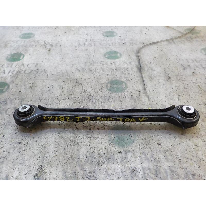 Recambio de brazo suspension superior trasero izquierdo para bmw serie 3 berlina (e90) 320d referencia OEM IAM 33322406290  