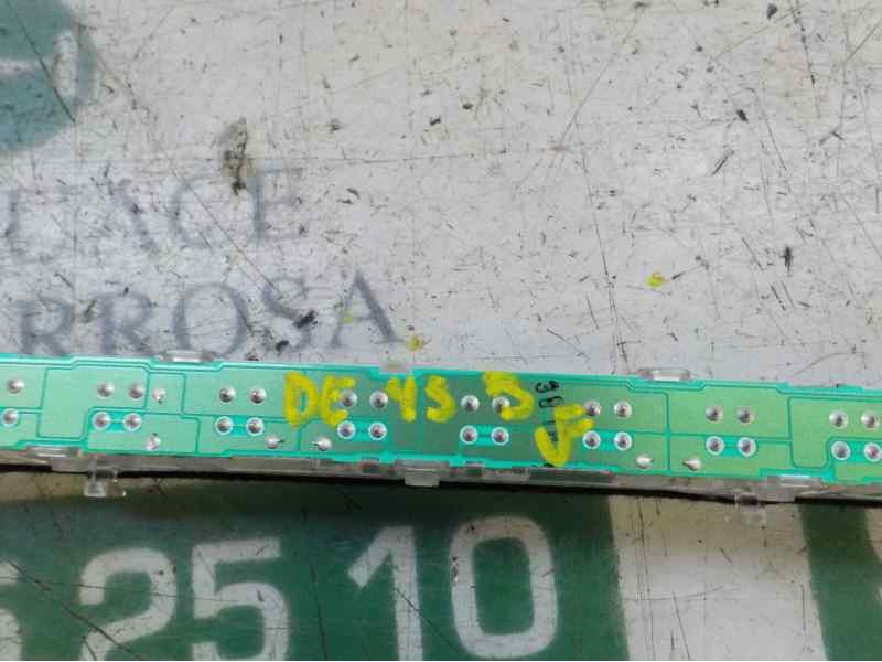 Recambio de piloto trasero central para jaguar xf 2.2 diesel cat referencia OEM IAM C2Z1337  