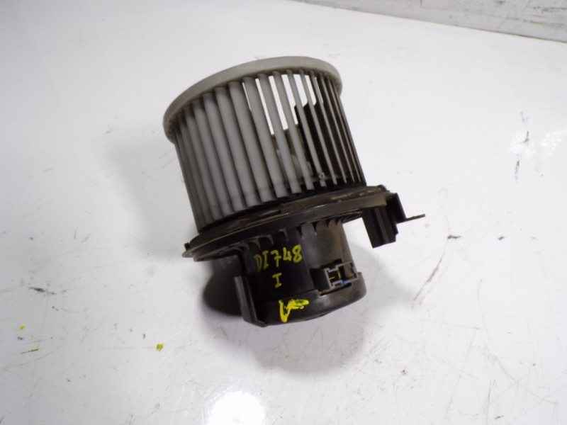 Recambio de motor calefaccion para renault koleos 2.0 dci diesel fap referencia OEM IAM 27226JY10A  