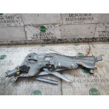 ELEVALUNAS TRASERO DERECHO 