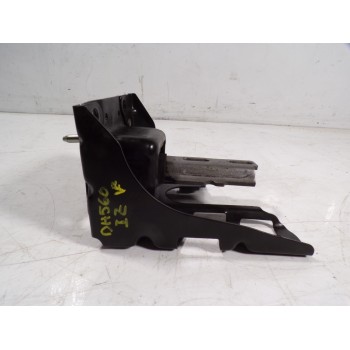 SOPORTE MOTOR IZQUIERDO 9810216980 