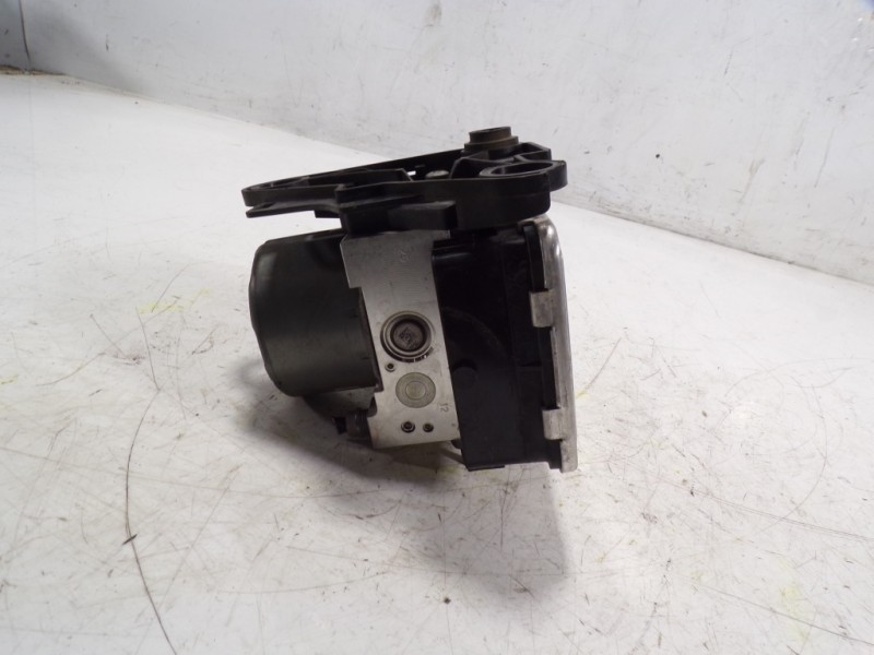 Recambio de abs para volkswagen golf vii sportsvan 1.6 tdi referencia OEM IAM 5Q0614517DDBEF 5Q0614517DD 10062733041