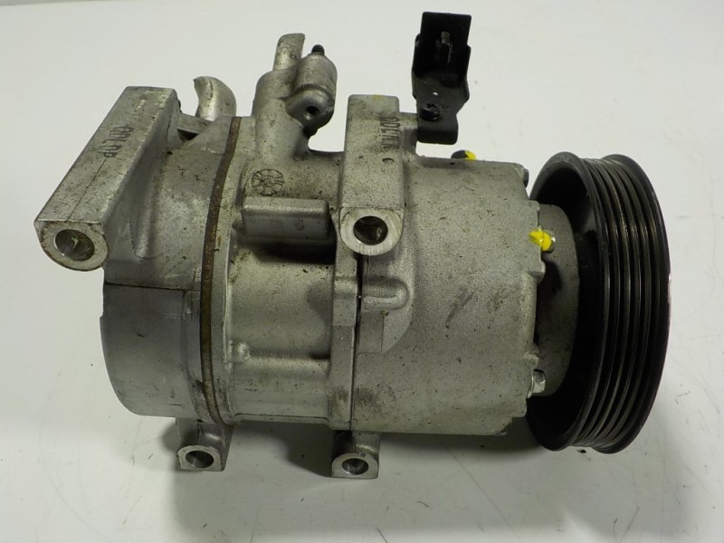 Recambio de compresor aire acondicionado para hyundai tucson 1.7 crdi cat referencia OEM IAM 97701D7100 97701D7100 