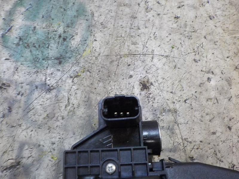 Recambio de cerradura maletero / porton para citroën c3 1.6 16v hdi referencia OEM IAM 8719F8  