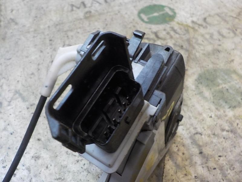 Recambio de cerradura puerta trasera izquierda para citroën c3 1.6 16v hdi referencia OEM IAM 9137V9  