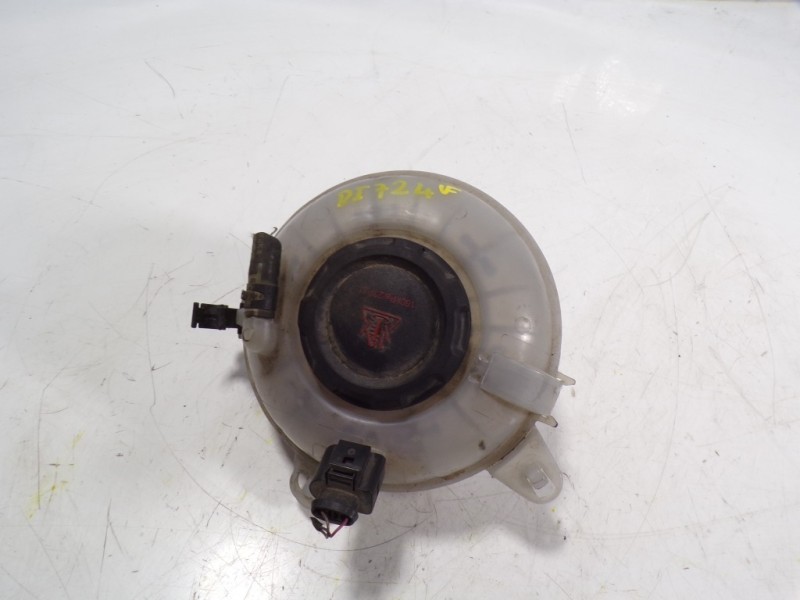 Recambio de deposito expansion para volkswagen golf vii sportsvan 1.6 tdi referencia OEM IAM 5Q0121407T  