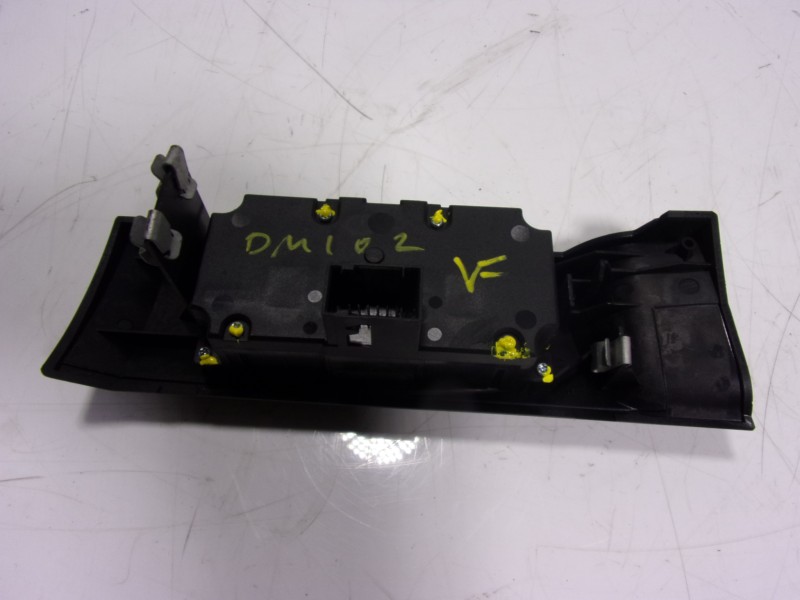 Recambio de mando luces para bmw serie 5 berlina (e60) 3.0 24v cat referencia OEM IAM 61316925251 6925262 