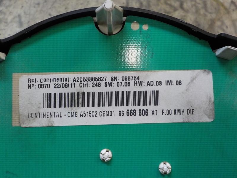 Recambio de cuadro instrumentos para citroën c3 1.6 16v hdi referencia OEM IAM 96668806XT  