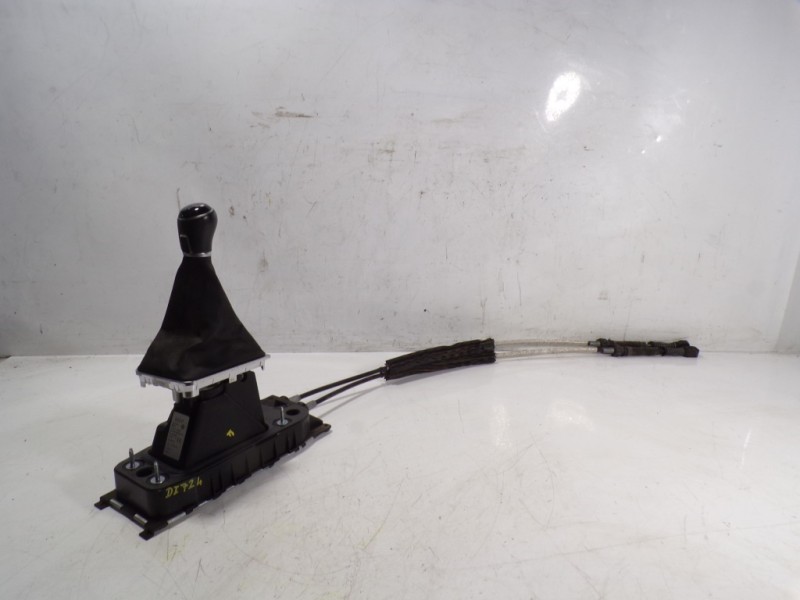 Recambio de palanca cambio para volkswagen golf vii sportsvan 1.6 tdi referencia OEM IAM 510711049K 510711049P 