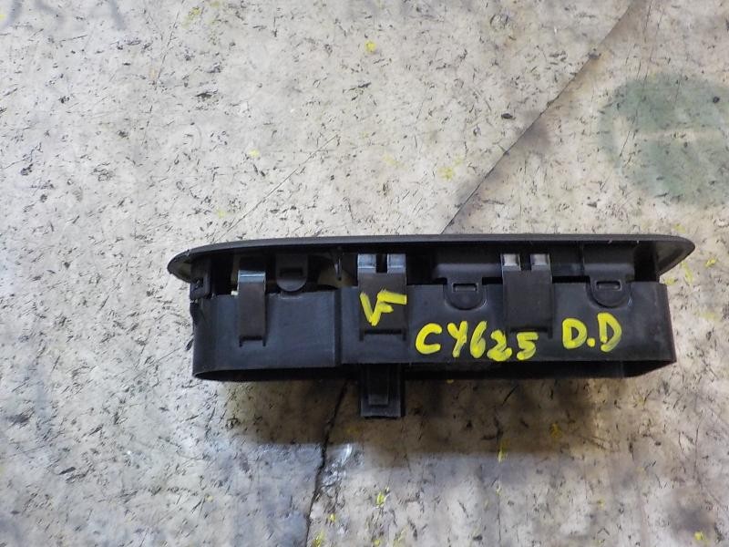 Recambio de mando elevalunas delantero derecho para citroën c3 1.6 16v hdi referencia OEM IAM 6490CG  