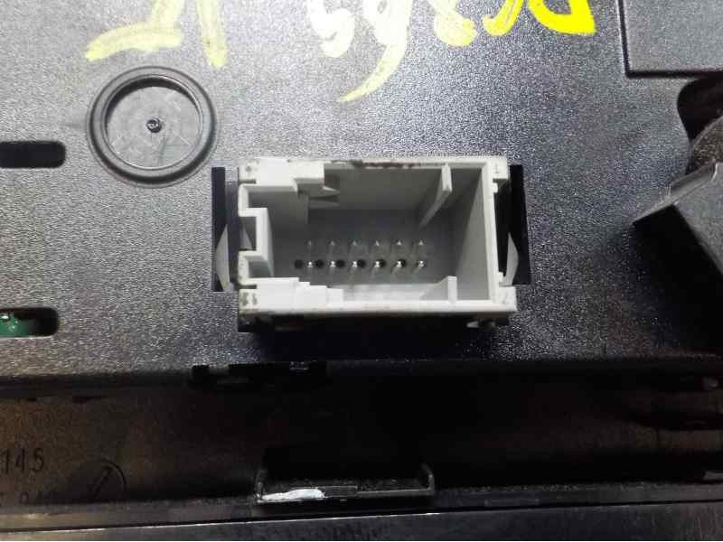 Recambio de mando climatizador para bmw serie 1 berlina (e81/e87) 118d referencia OEM IAM 64119199260 64119199260 A2C53338455