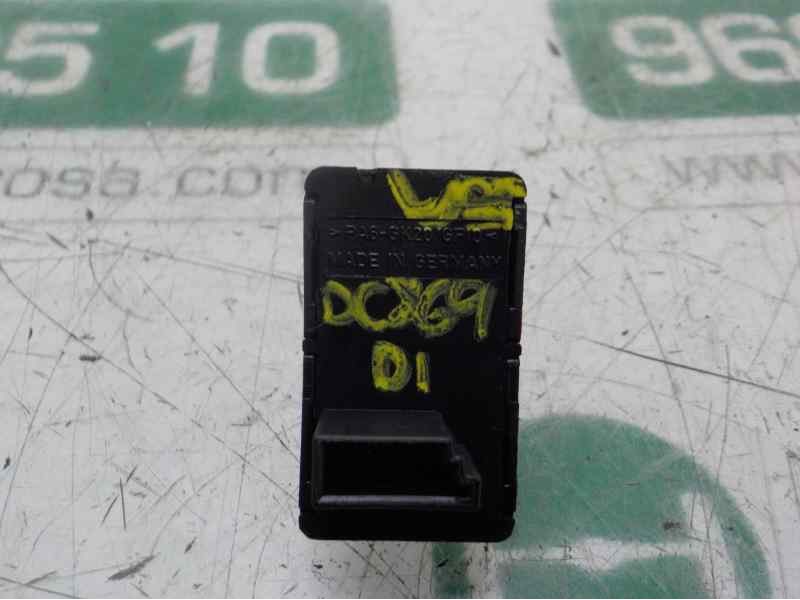 Recambio de mando elevalunas delantero derecho para bmw serie 1 berlina (e81/e87) 118d referencia OEM IAM 61319163001  