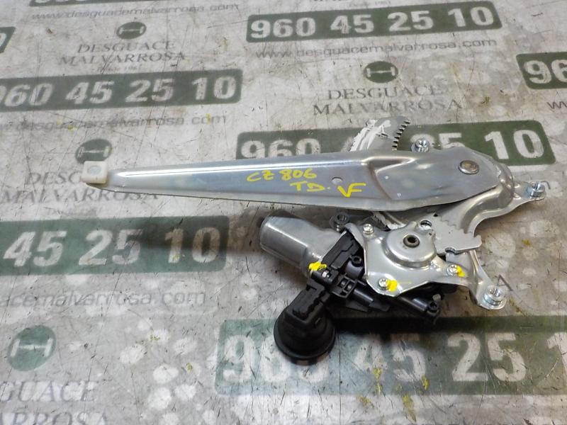 Recambio de elevalunas trasero derecho para toyota rav 4 2.0 d-4d cat referencia OEM IAM 6980342050  