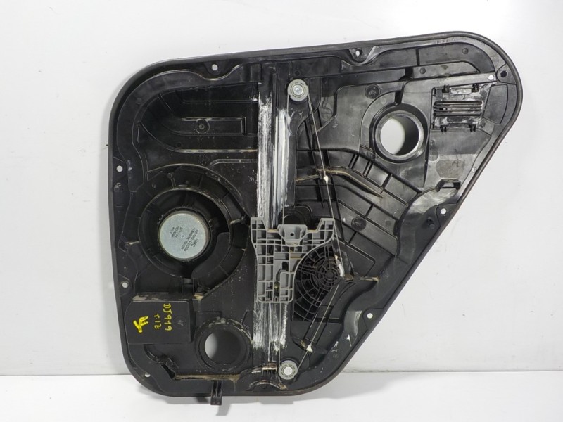 Recambio de elevalunas trasero izquierdo para hyundai tucson 1.7 crdi cat referencia OEM IAM 83471D7000 83470D7500 81410D7010