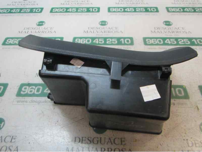 Recambio de guantera para ford fiesta (cb1) sport referencia OEM IAM   