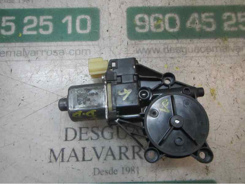 Recambio de motor elevalunas delantero derecho para ford fiesta (cb1) sport referencia OEM IAM   