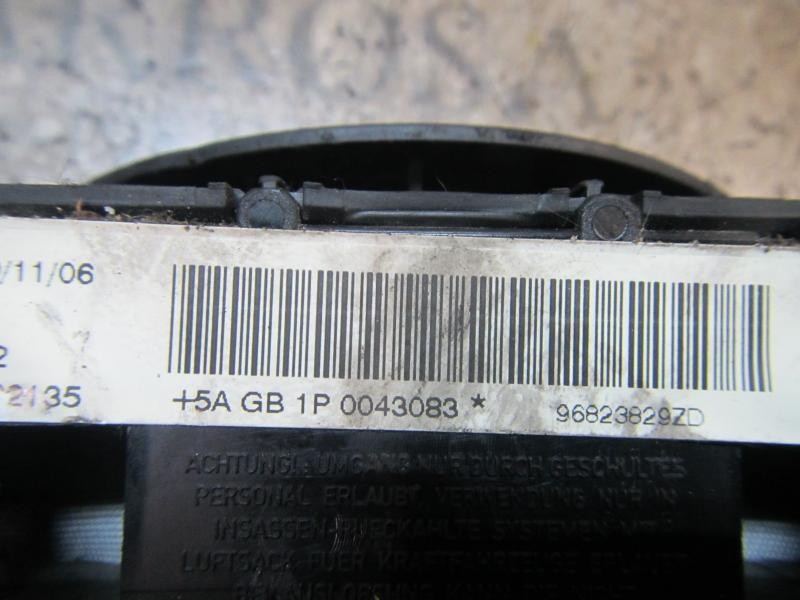 Recambio de airbag delantero izquierdo para citroën c4 berlina 1.4 16v referencia OEM IAM   