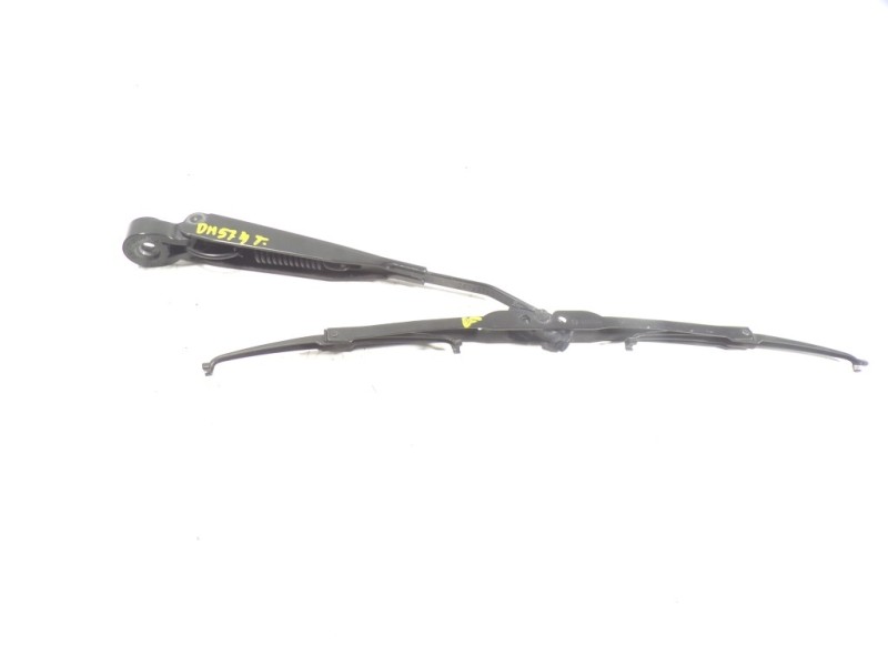 Recambio de brazo limpia trasero para lancia voyager (404) 2.8 16v crd cat referencia OEM IAM K68102356AA  