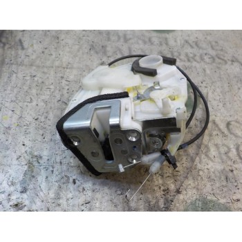 CERRADURA PUERTA TRASERA IZQUIERDA 71750388 